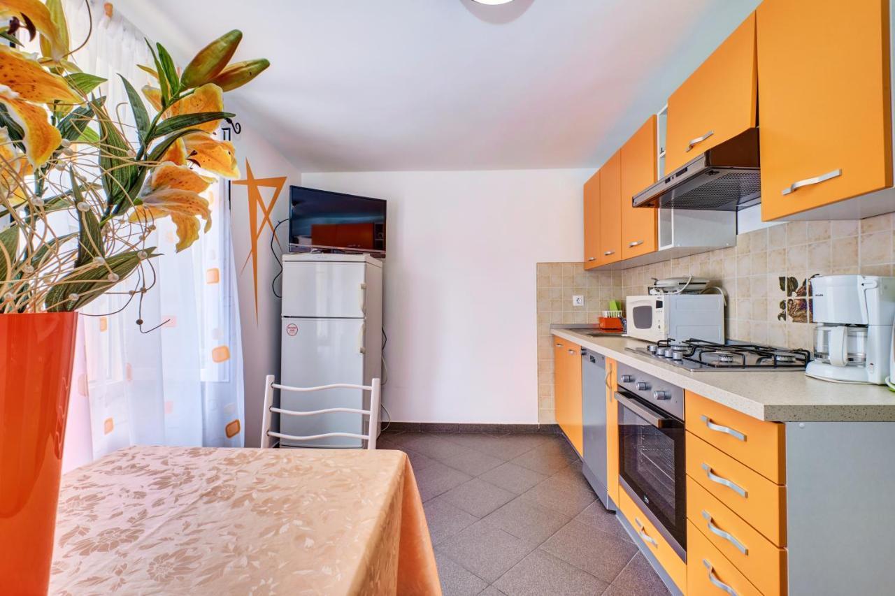 Apartments Ljubica Veli Lošinj Exterior foto